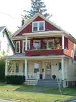 featured image of 341 Roosevelt Ave