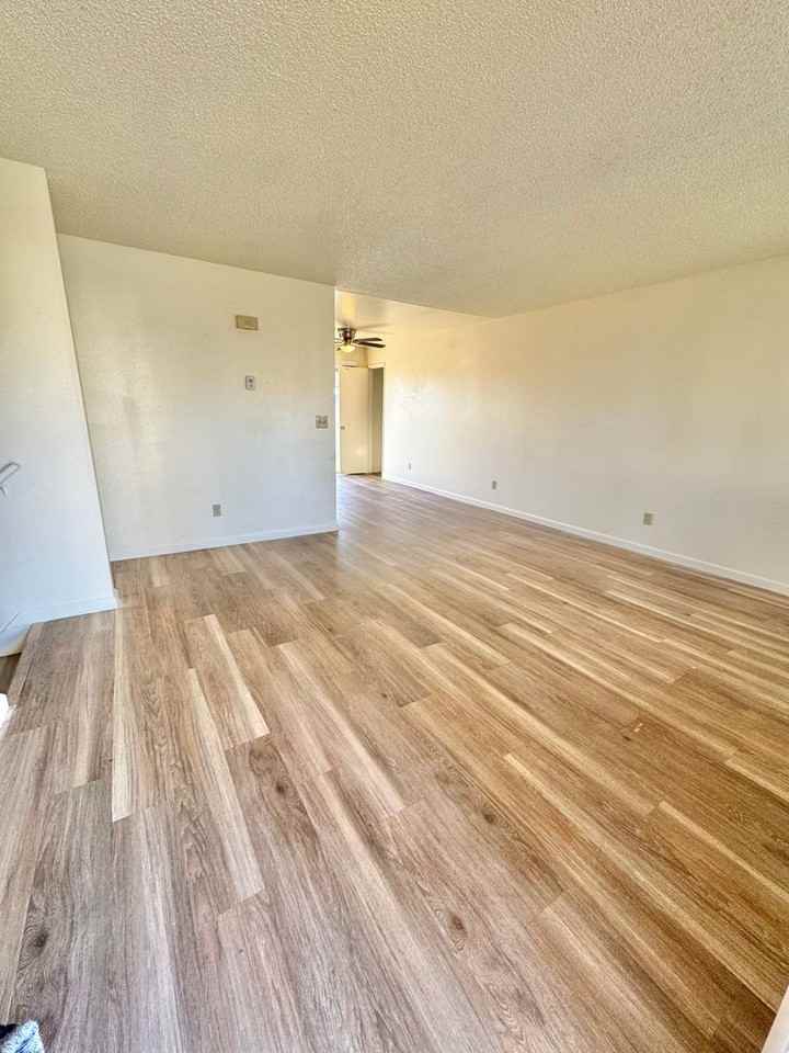 1400 Kirkham Way - Photo 2 of 19