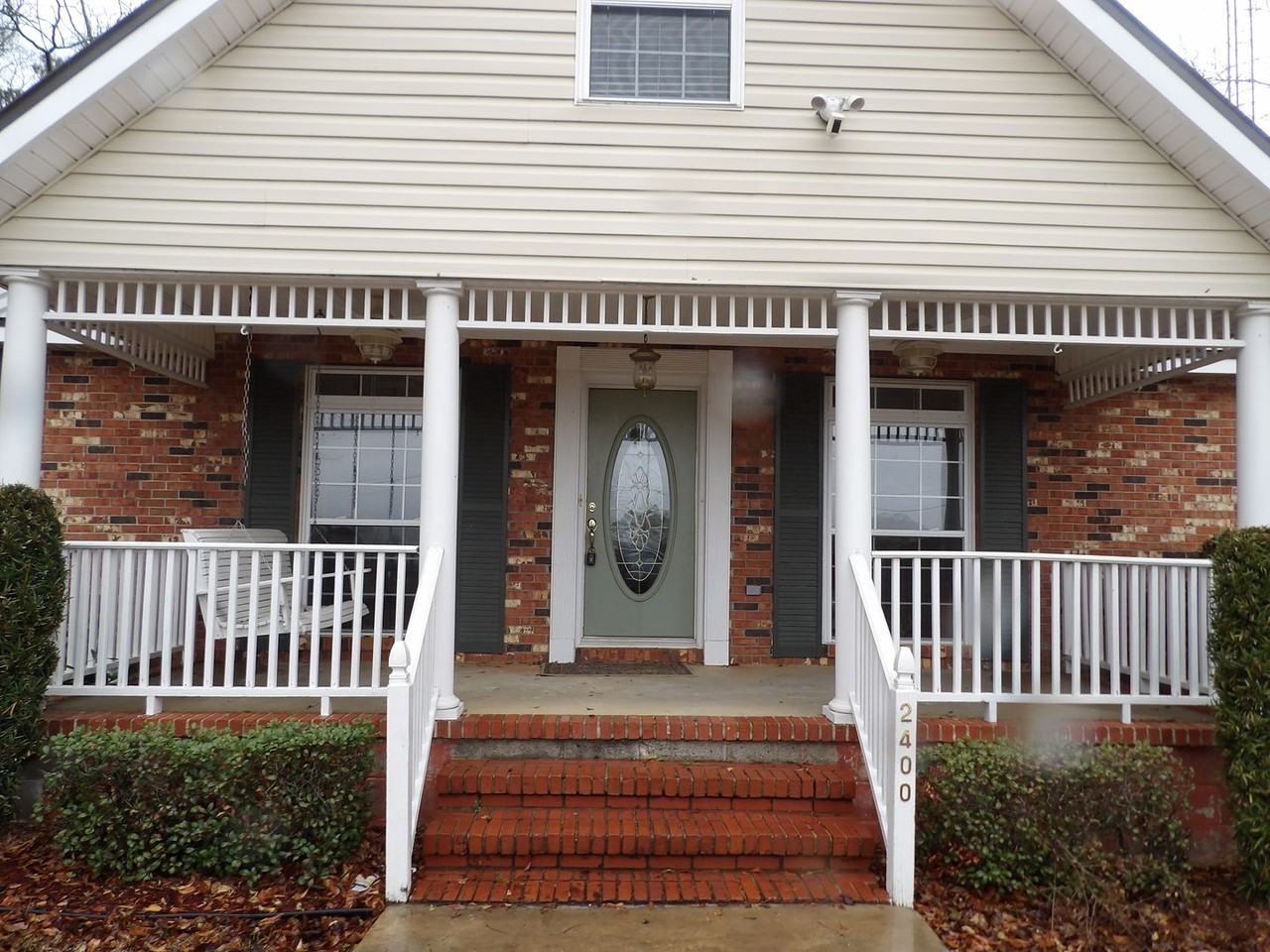 2400 Moates Rd - Photo 2 of 24