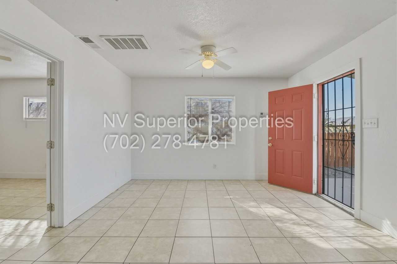 2520 Salt Lake St - Photo 3 of 21