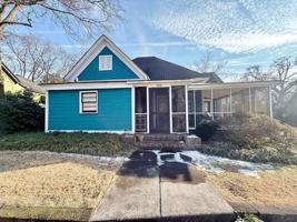 featured image of 195 Barrow St