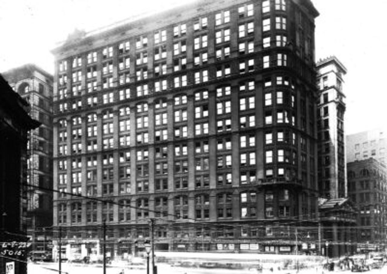 The Schofield Residence - Photo 4 of 5