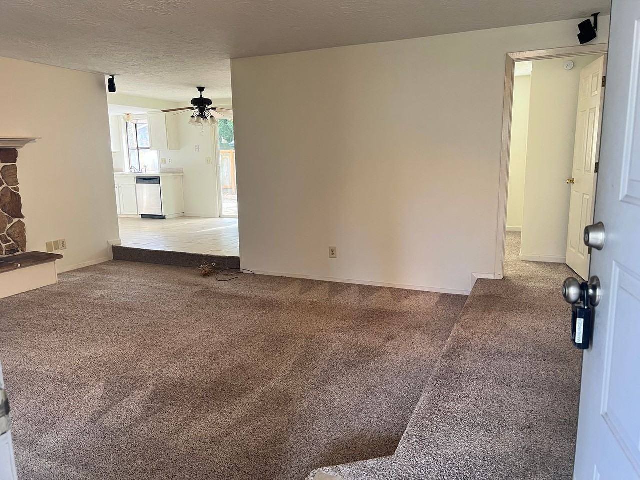 8408 Sw Tygh Loop - Photo 3 of 18