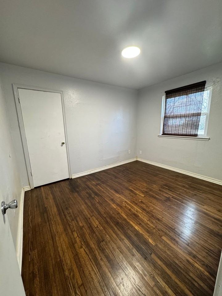 23 E 62nd Pl N - Photo 6 of 6