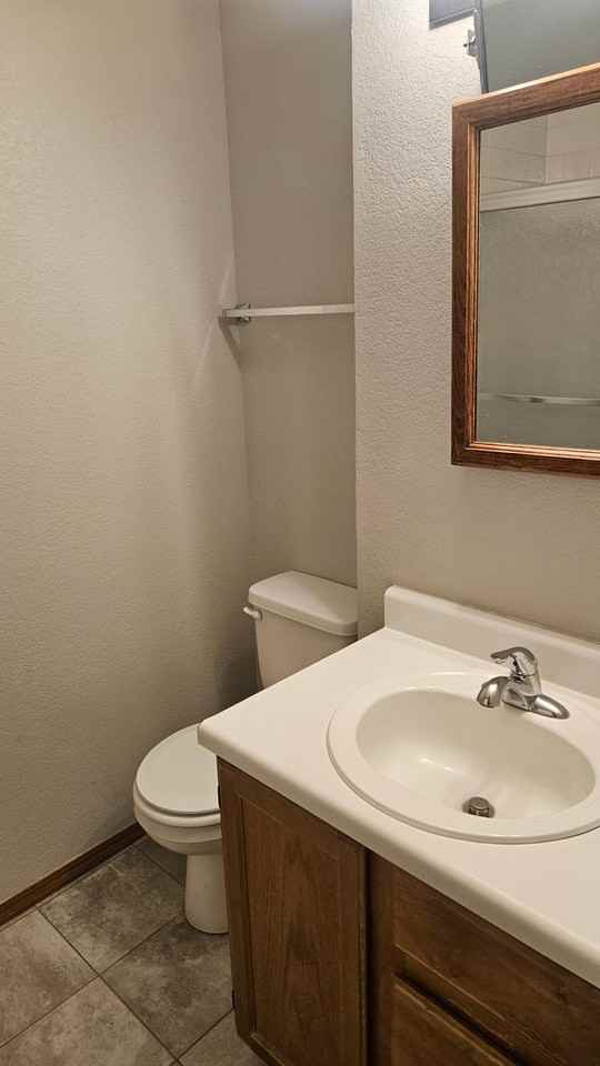 2000 Kent Ct - Photo 7 of 17