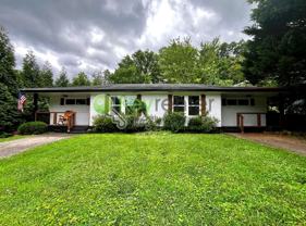 904 Tremont St #B - Photo 1 of 1