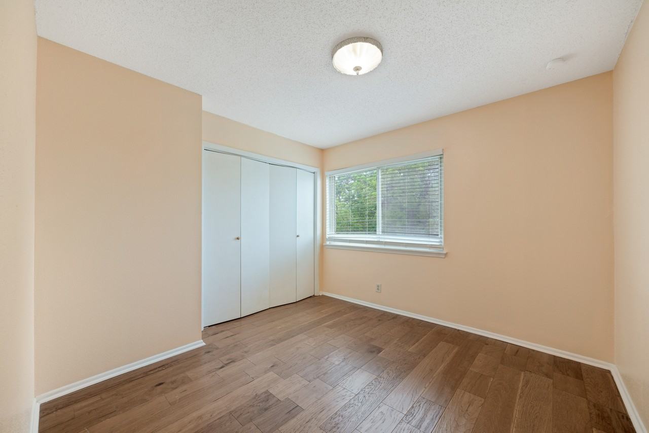 10958 Crown Park #15074799 - Photo 5 of 34