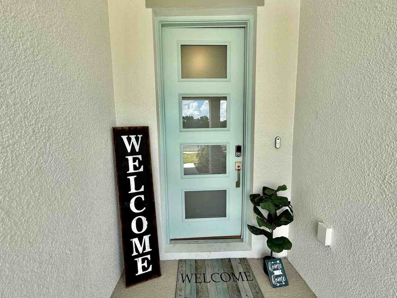 2020 Rosewood Dr - Photo 4 of 50