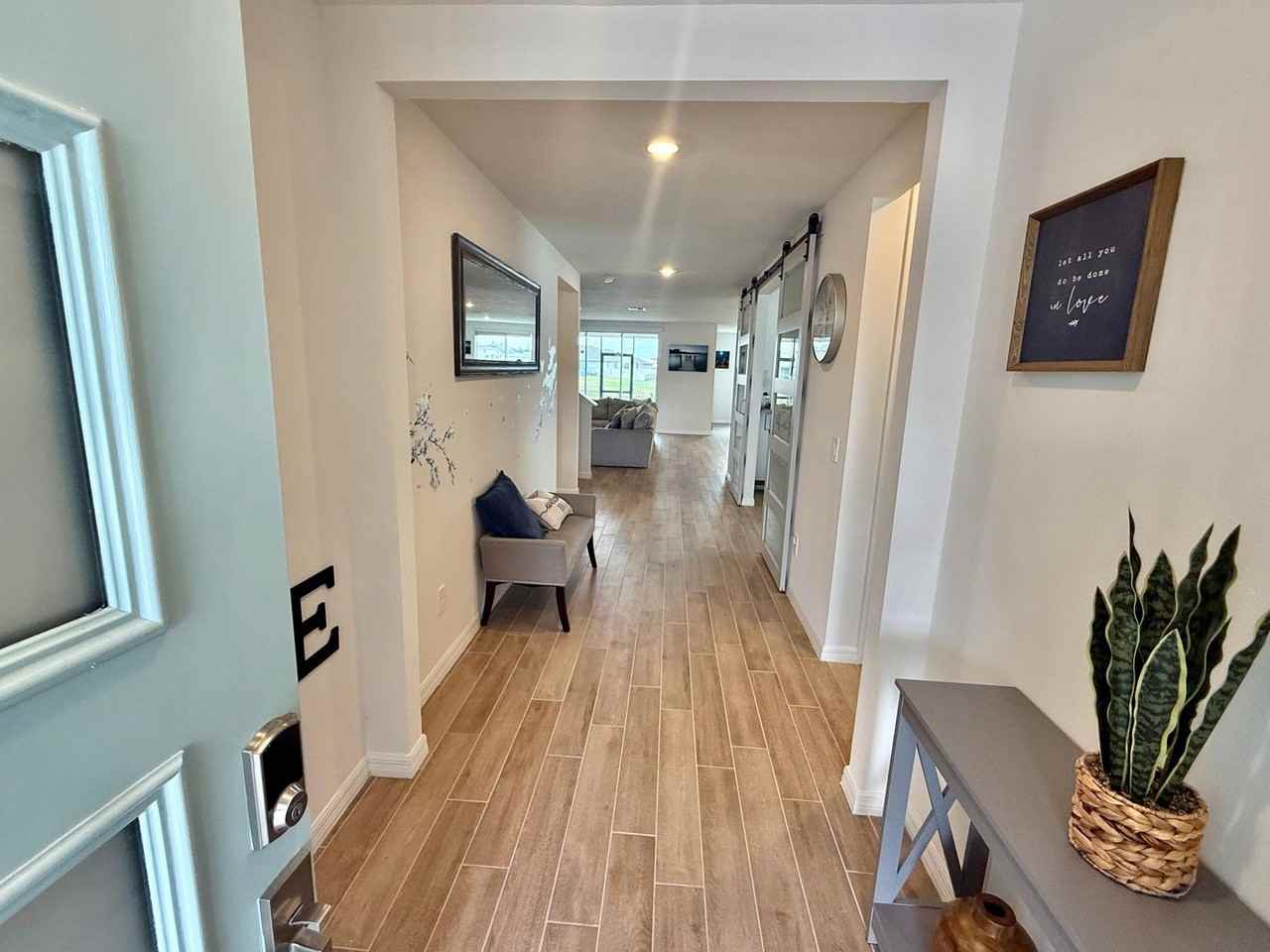 2020 Rosewood Dr - Photo 5 of 50