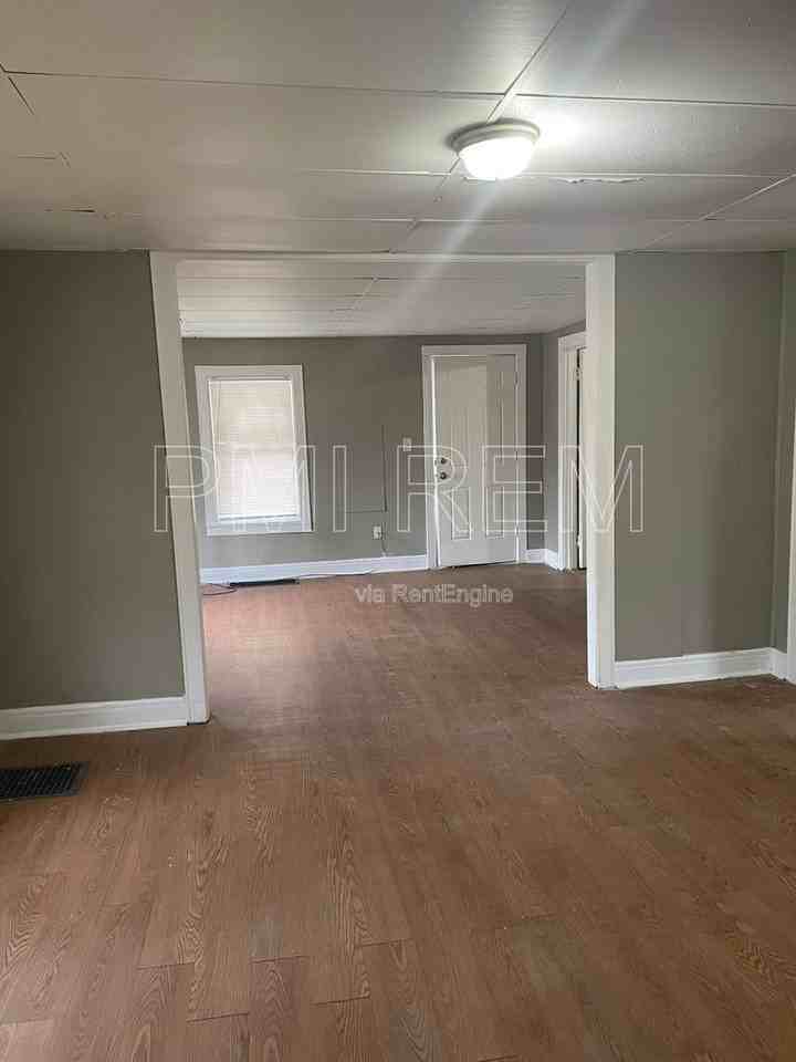 516 Wildwood Ave - Photo 5 of 14