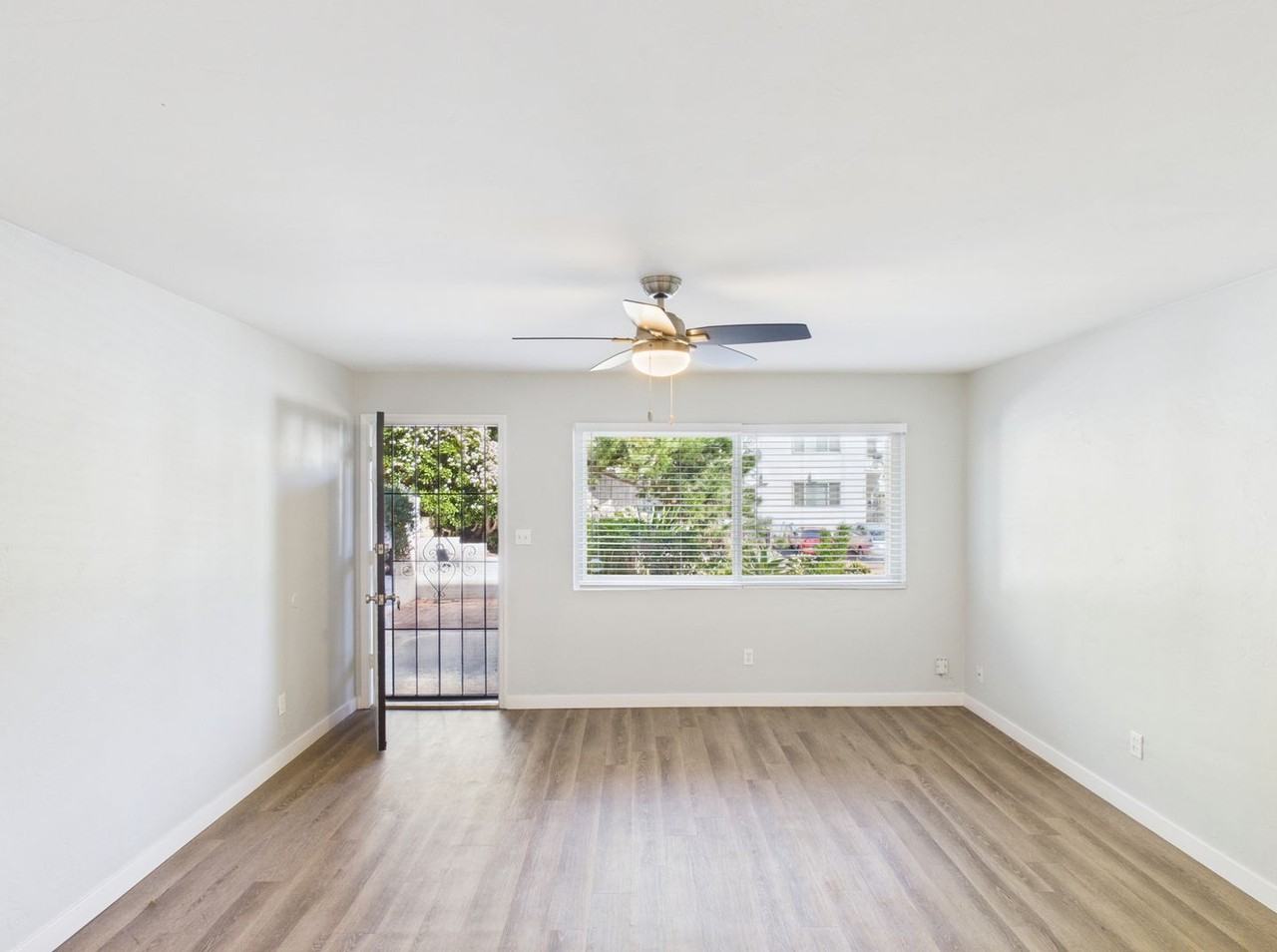 Chalmers Street - Photo 5 of 15