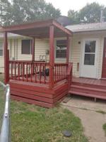 featured image of 221 E 21st St