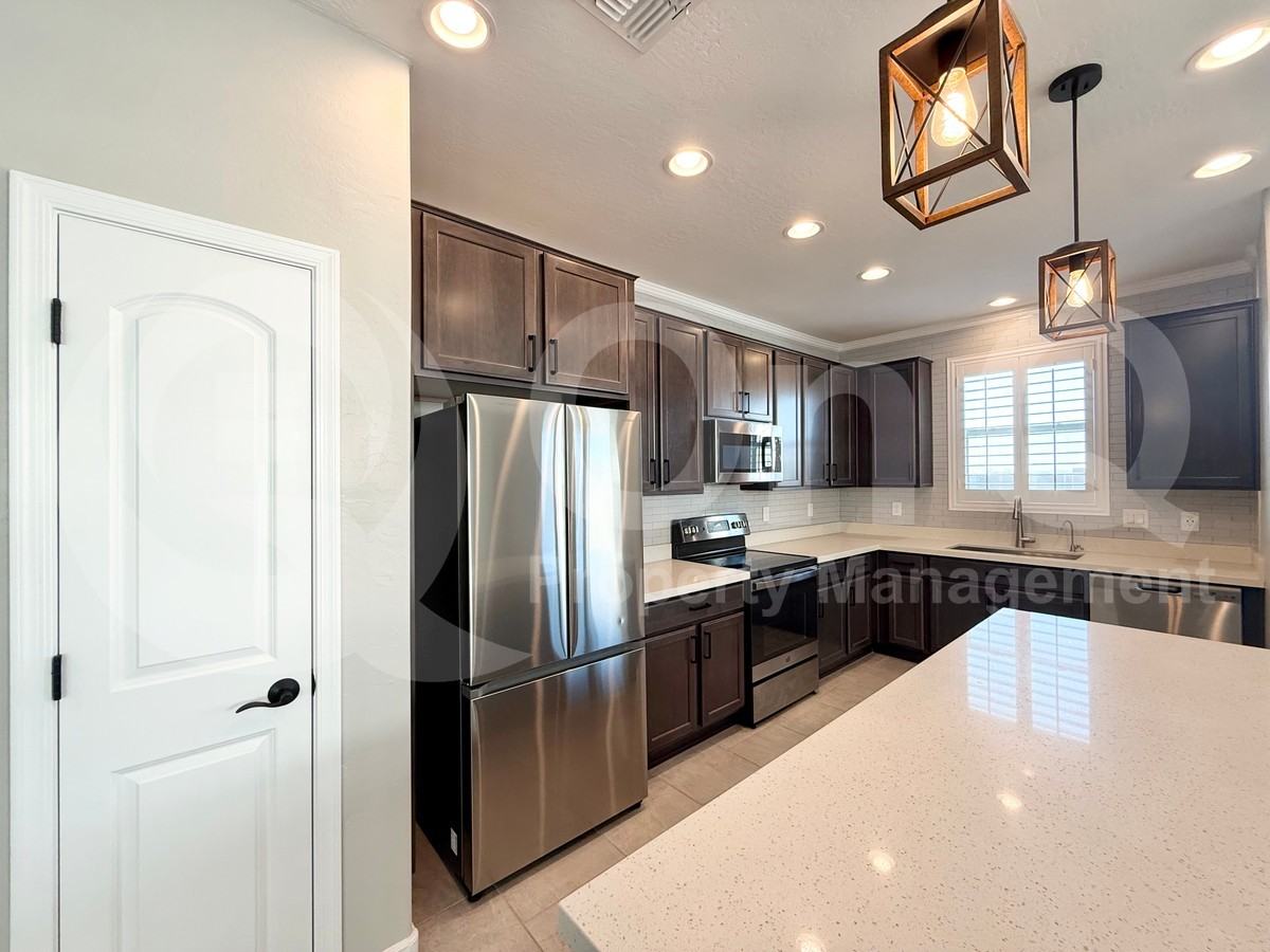 25538 N 144th Ln - Photo 3 of 23