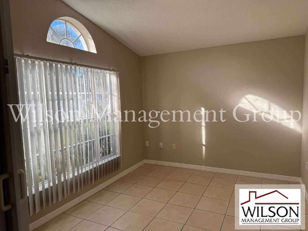 1604 Sage Creek Ct - Photo 4 of 28