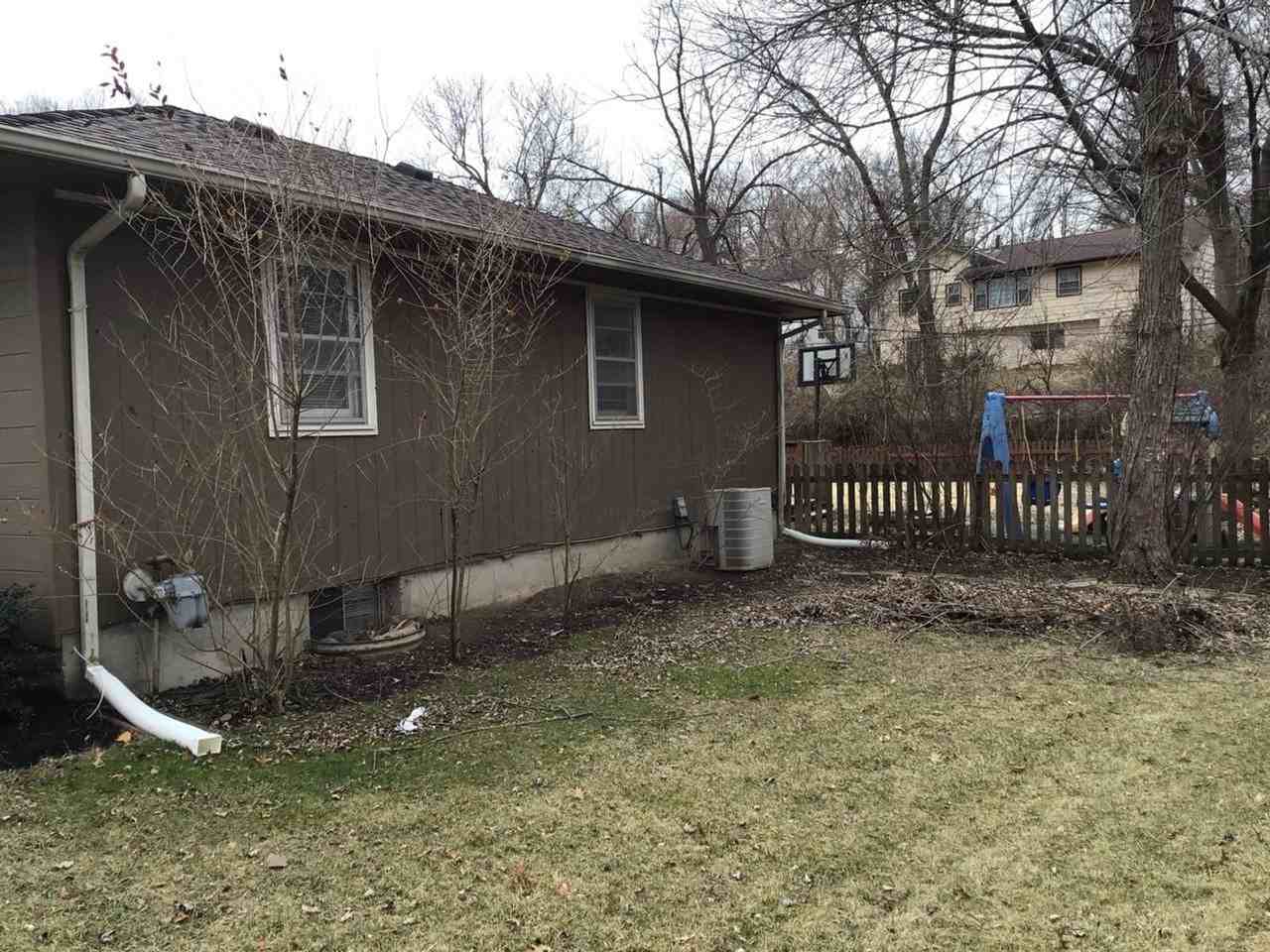 5034 Hawthorne Ave - Photo 5 of 28