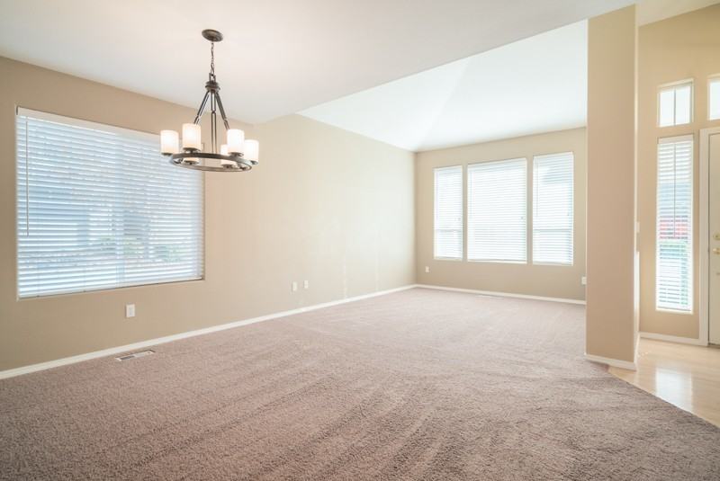 14421 Holly Springs Rd - Photo 6 of 33