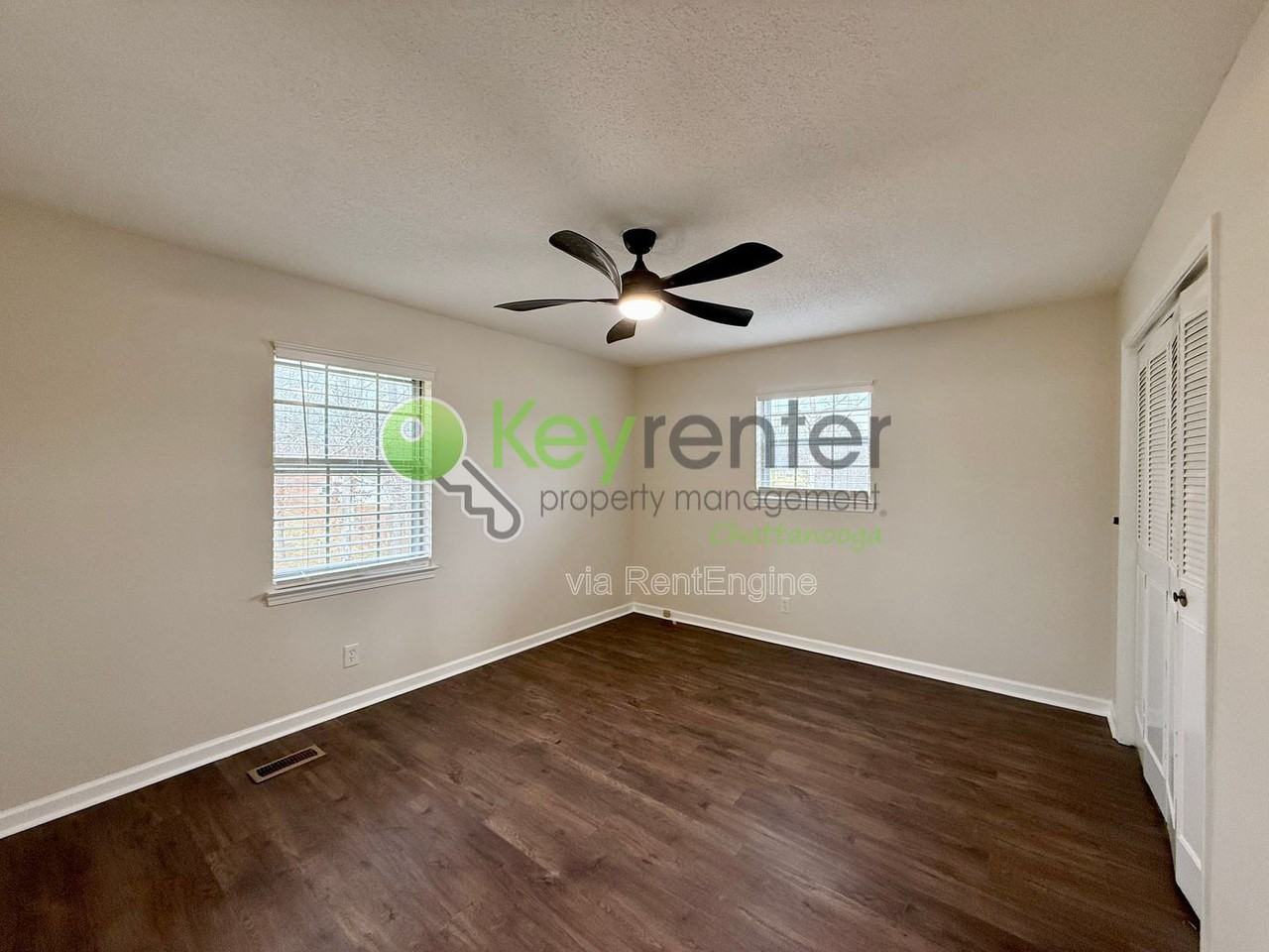 8225 Cavan Cir - Photo 7 of 19