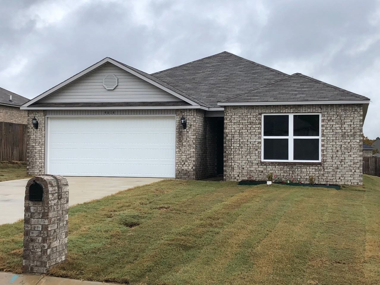 4614 Kami Dr - Photo 3 of 25