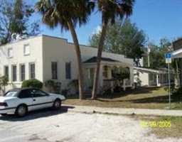 featured image of 910 Florida Ave #C