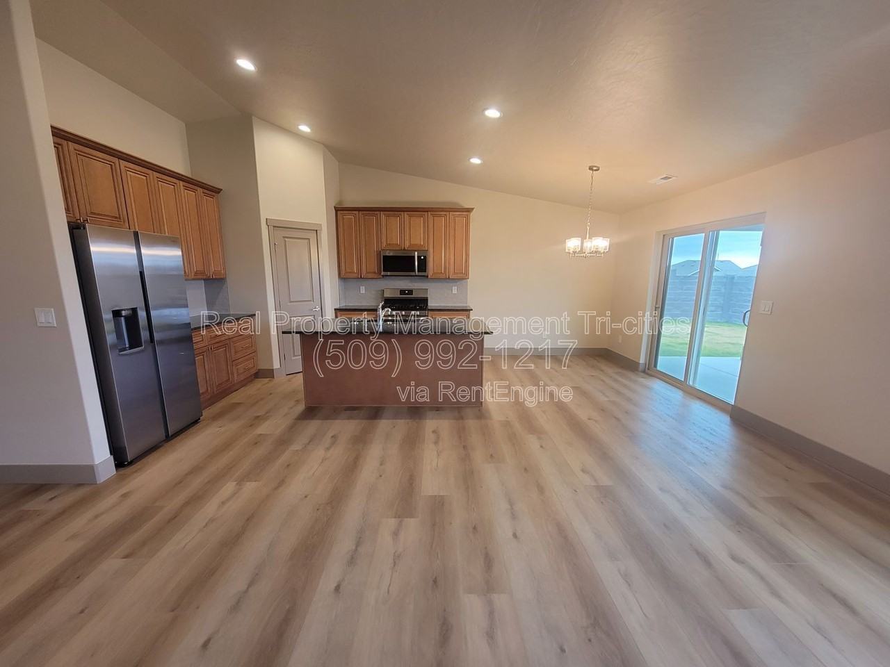 10509 Silverbright Dr - Photo 6 of 23