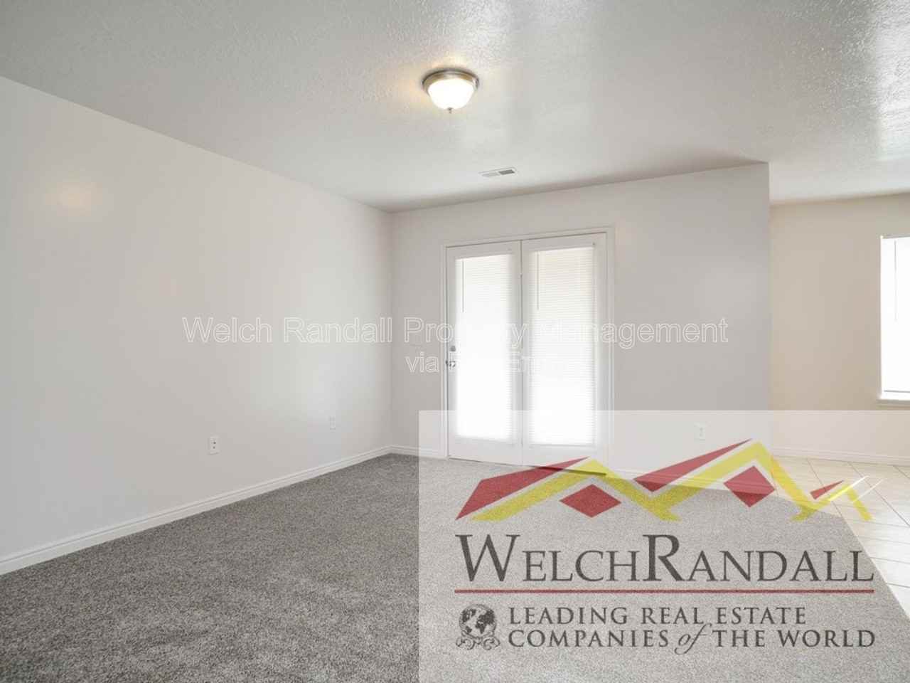 1428 N 2575 E #3 - Photo 3 of 25