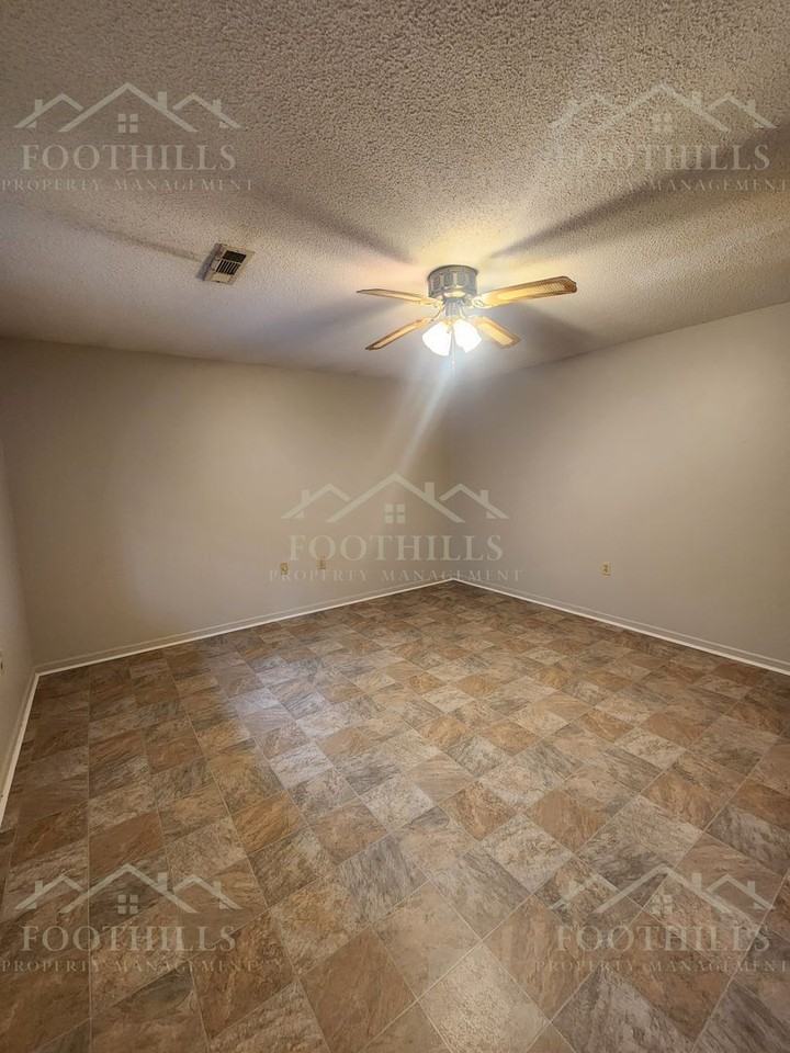 123 Woodland Dr #A - Photo 2 of 9