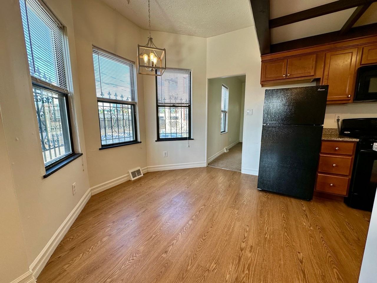 201leh - Photo 2 of 22