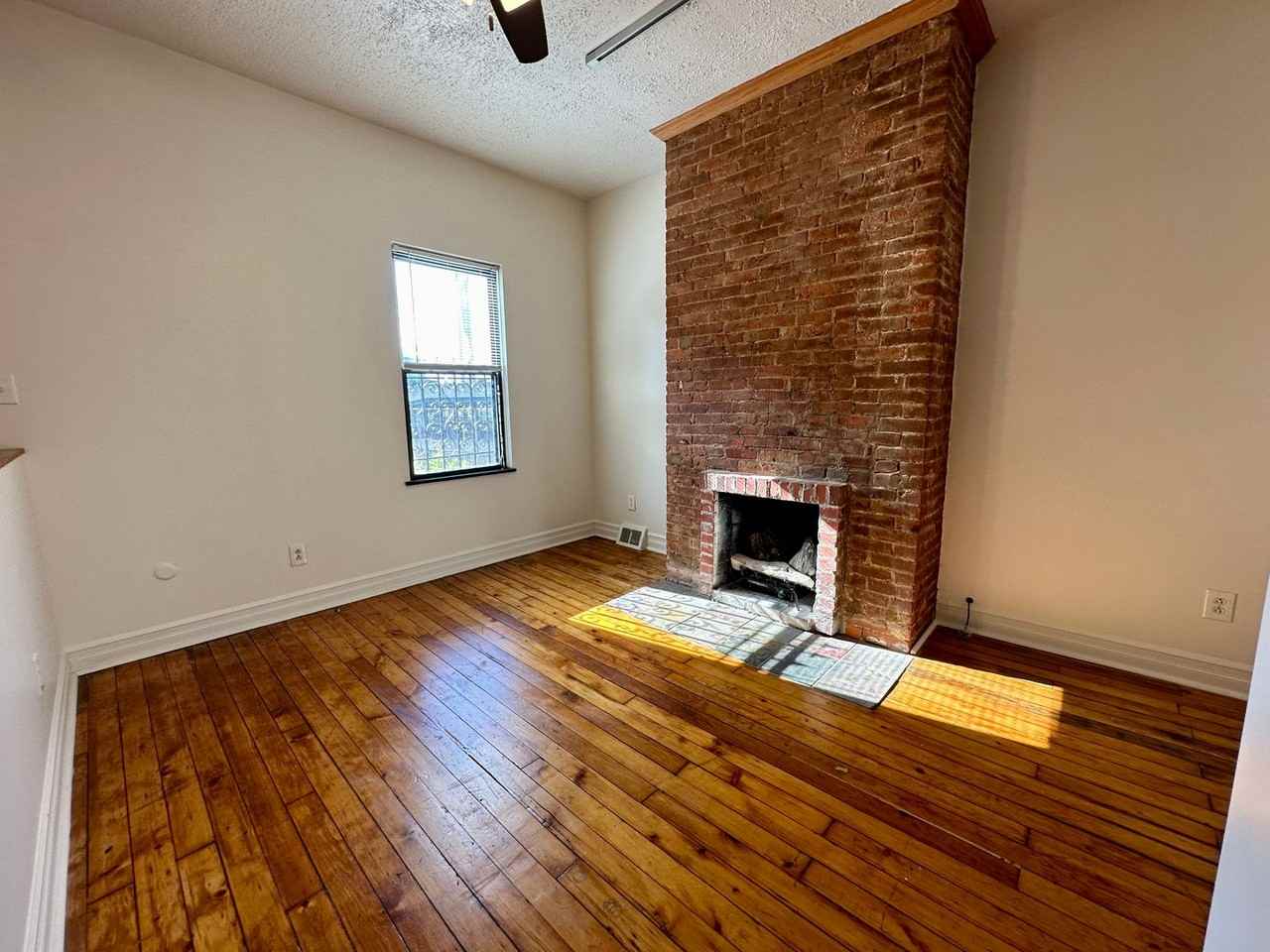 201leh - Photo 3 of 22