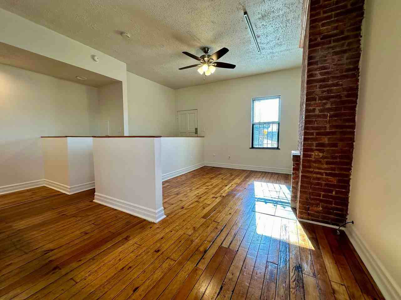 201leh - Photo 4 of 22