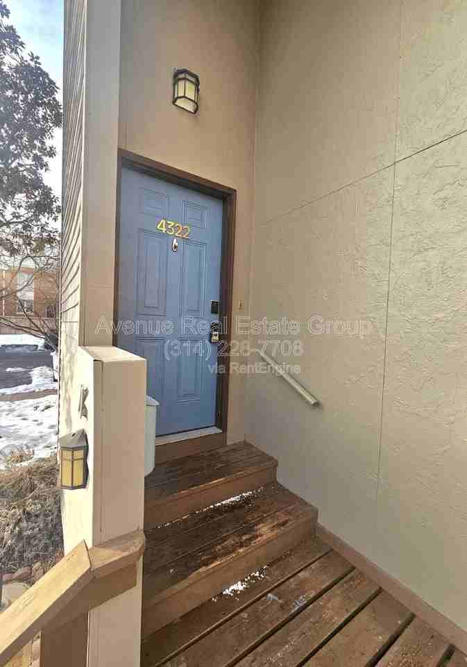 4322 Maryland Ave - Photo 3 of 24