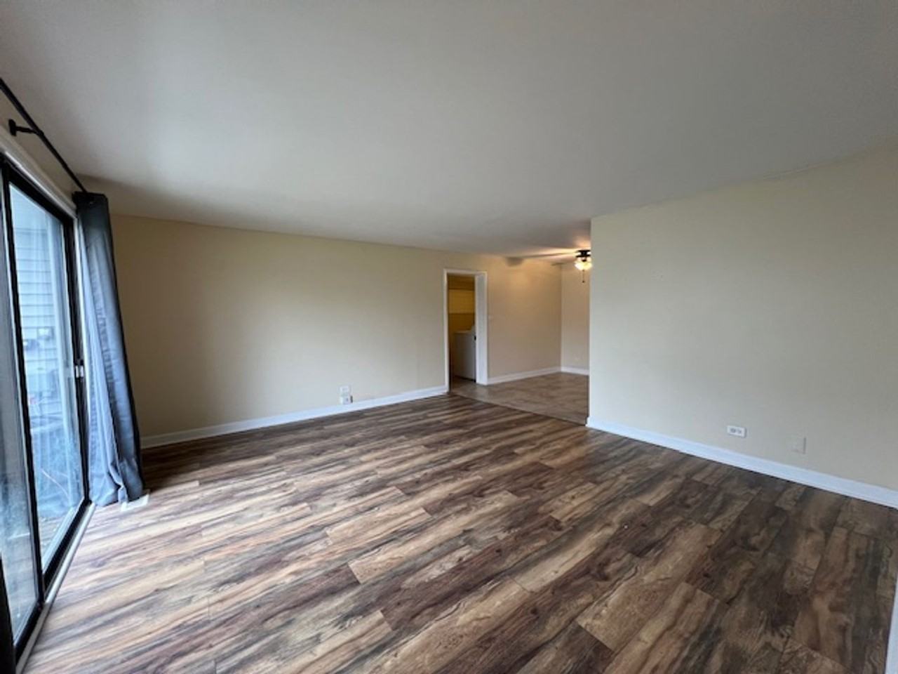 37 Tonset Ct - Photo 2 of 23