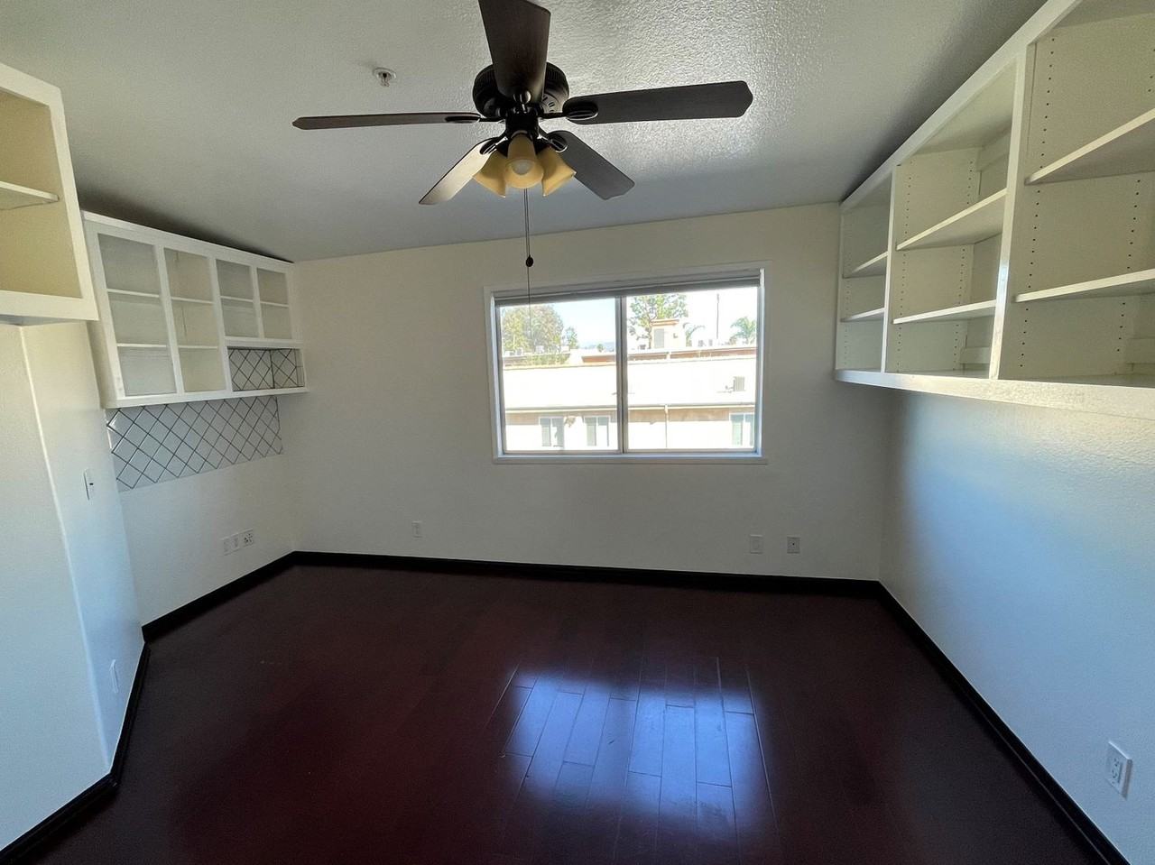 15455 Sherman Way #22 - Photo 7 of 16