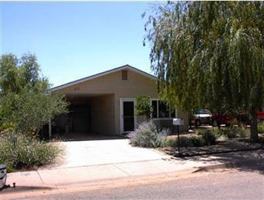 featured image of 813 Henderson St