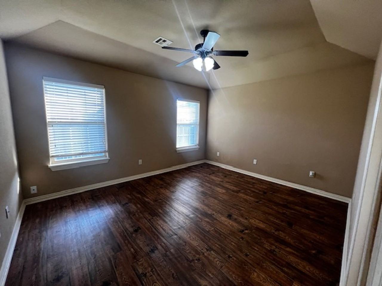 4111 W Mahogany Dr - Photo 6 of 14