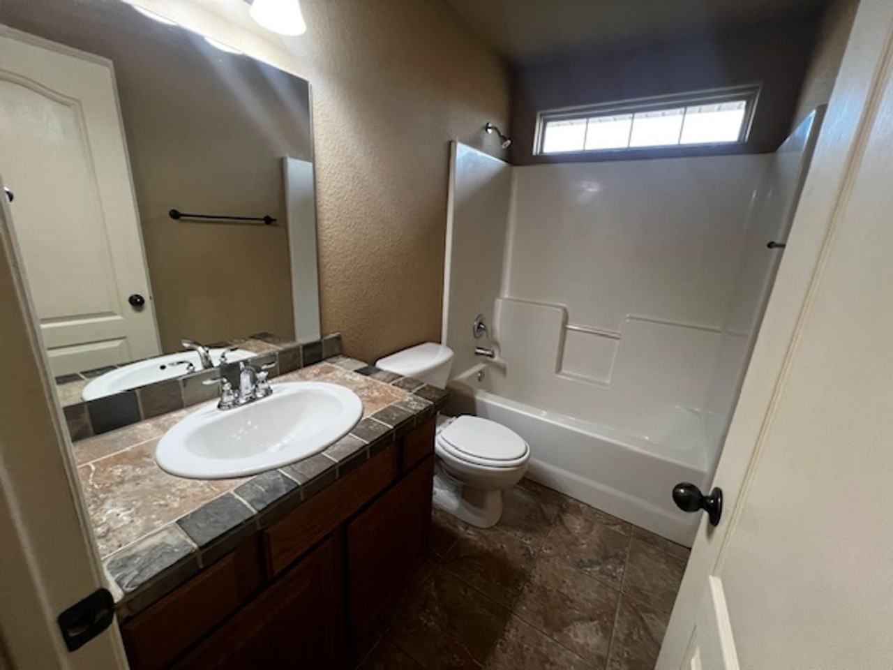 4111 W Mahogany Dr - Photo 7 of 14