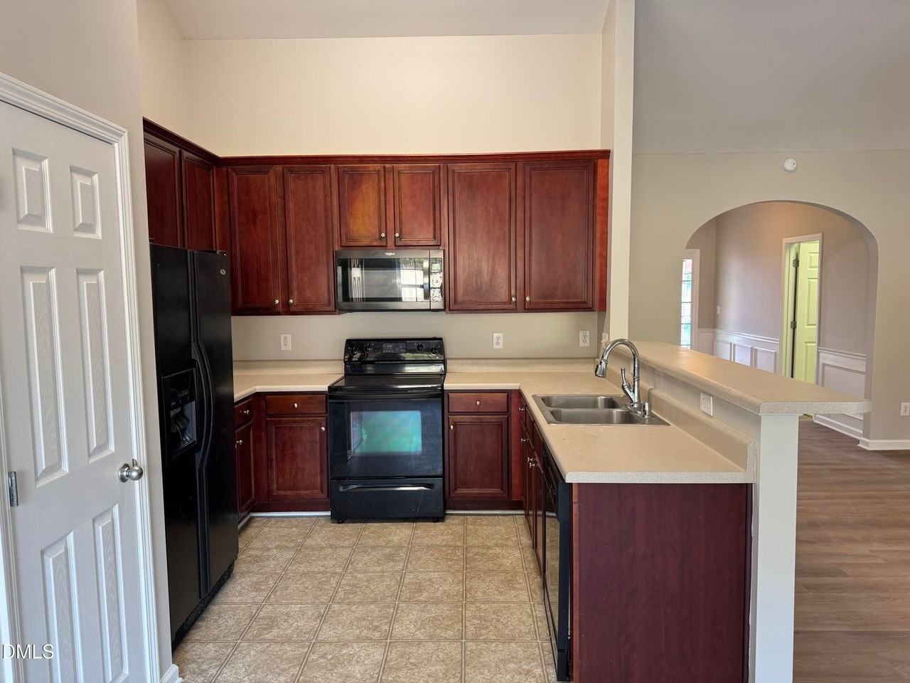 9305 Doss Ct - Photo 2 of 17