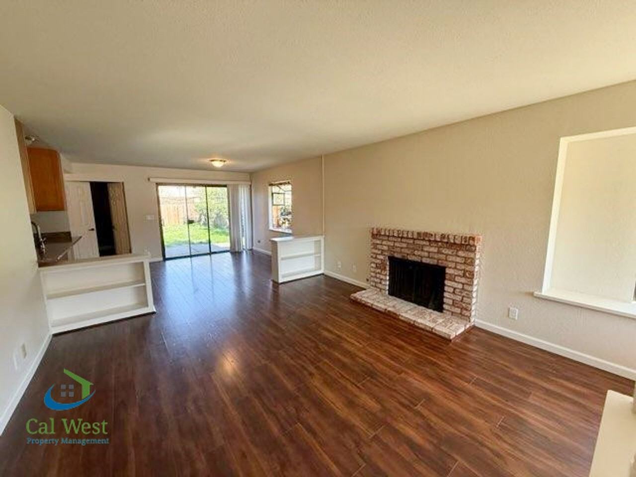 18350 Shadowbrook Way - Photo 2 of 9
