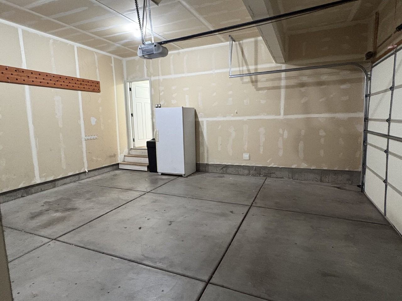 651 W 1900 S - Photo 7 of 42