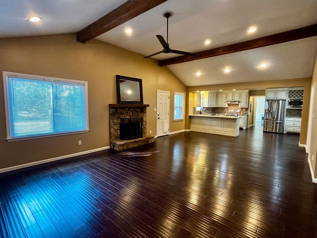 125 Lantern Ridge Dr - Photo 3 of 43