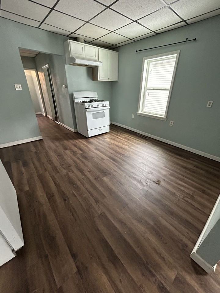 1506 N Joplin St - Photo 5 of 12