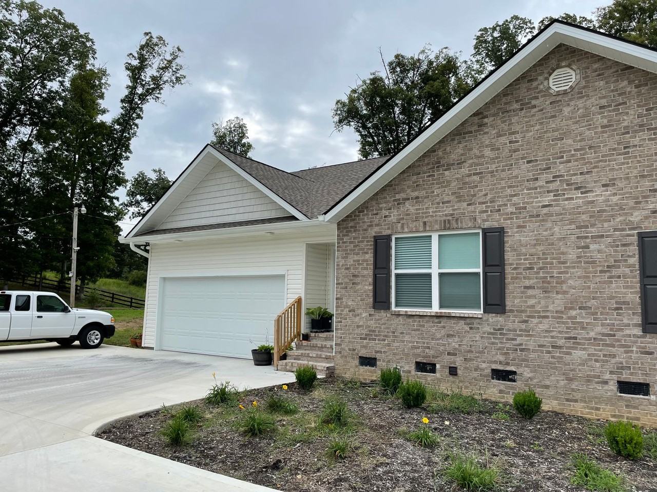 14271 Virtue Rd - Photo 2 of 13