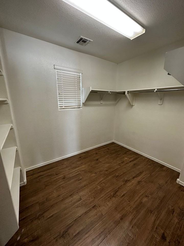 3899 E Jasper Dr - Photo 5 of 22