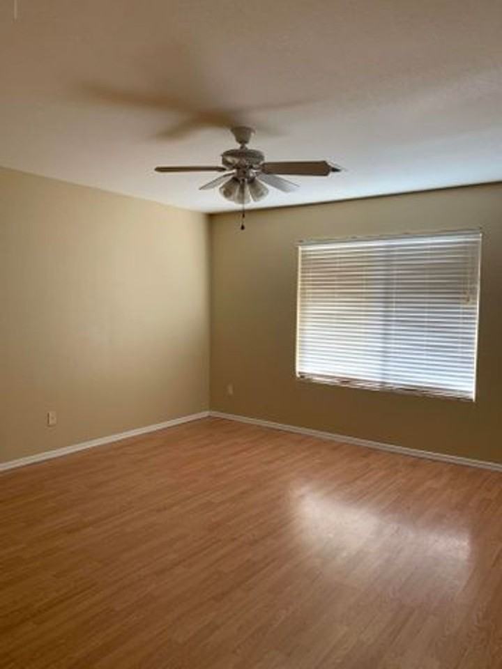 16431 N 113th Ave - Photo 5 of 5