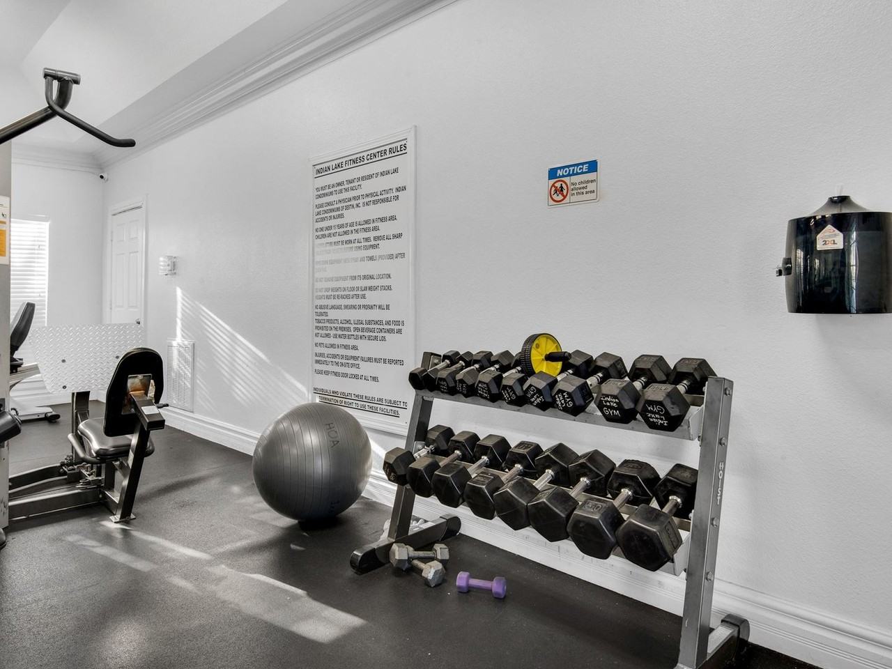 4020 Dancing Cloud Ct - Photo 3 of 16