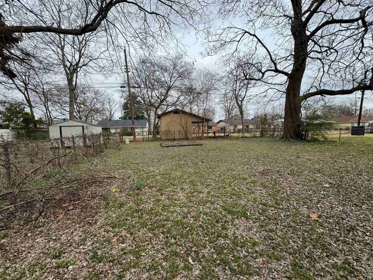 4731 Okeefe St - Photo 6 of 6