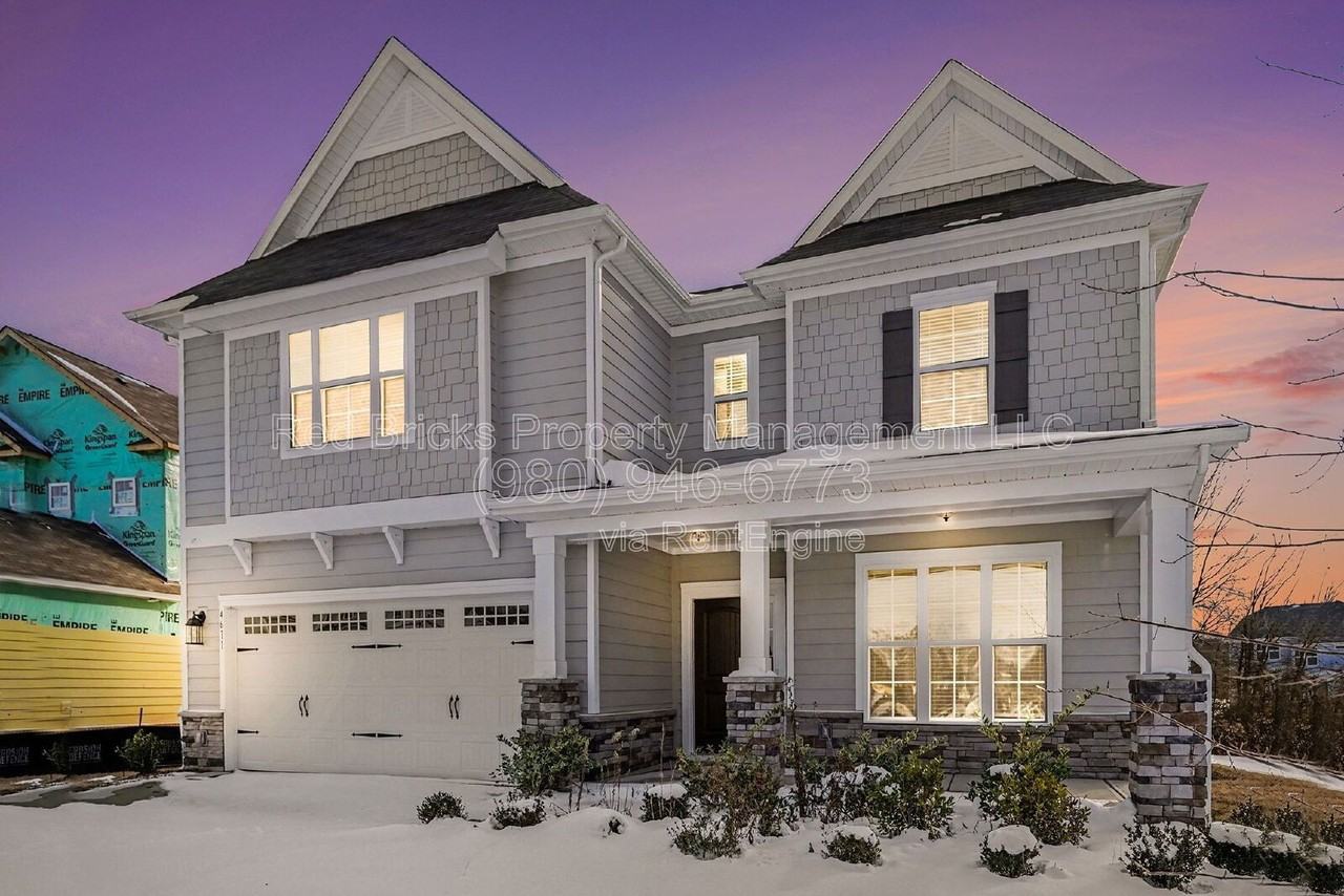 4611 Tulle Dr - Photo 3 of 34