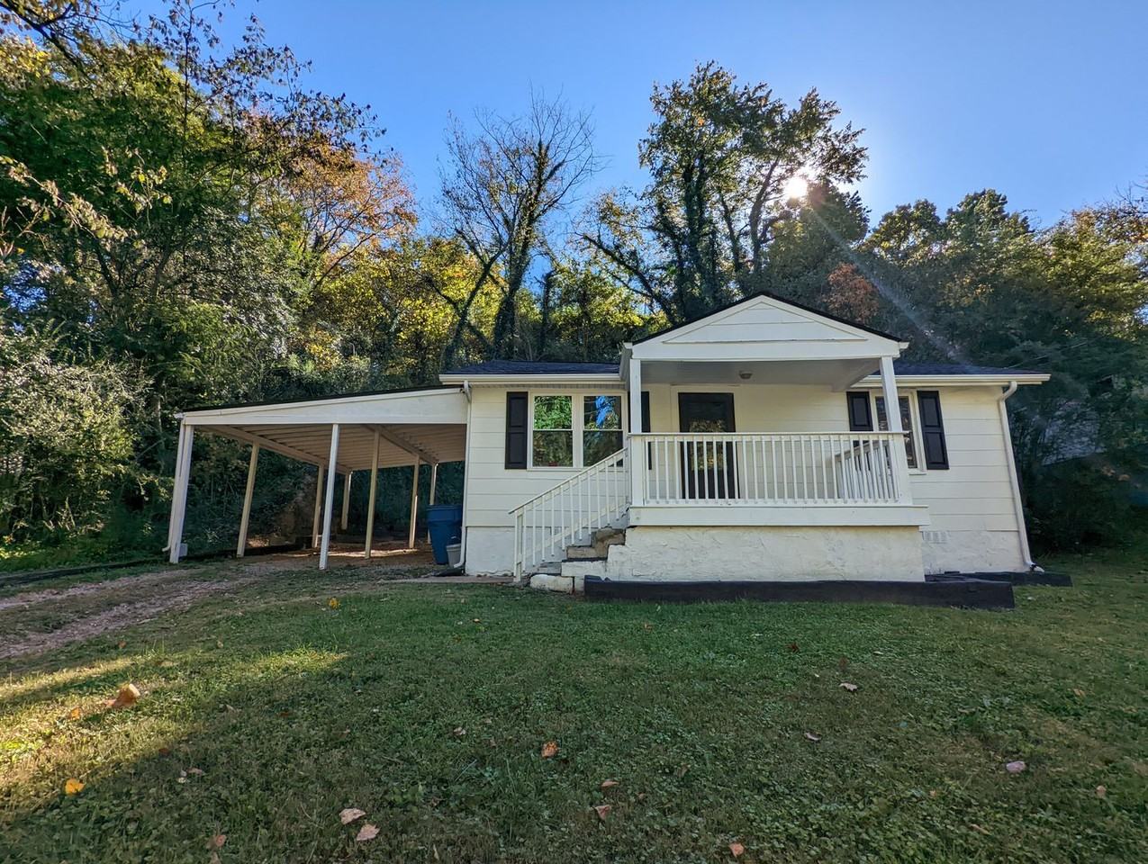 110 Goodson Ave - Photo 3 of 11