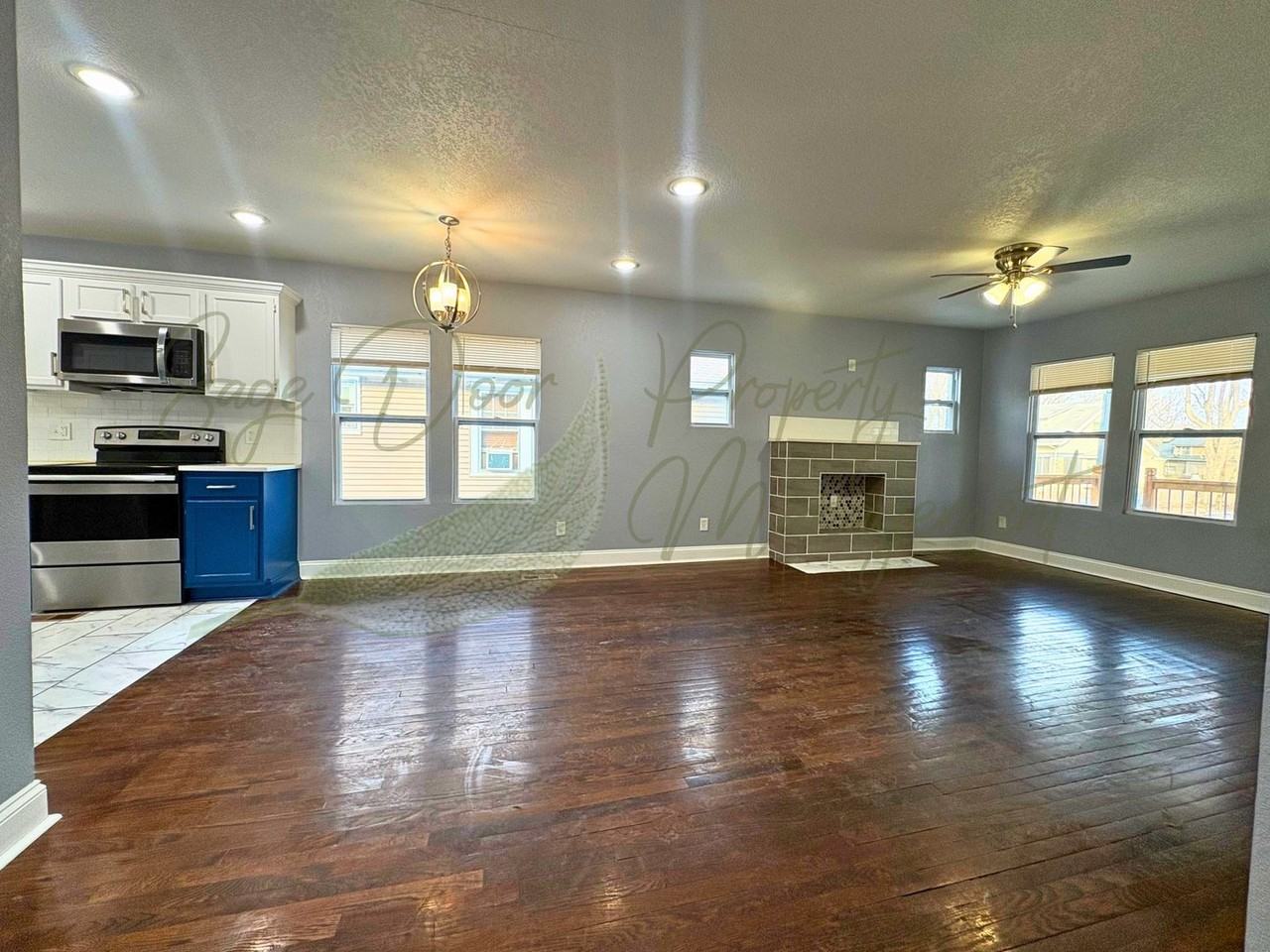 7218 Agnes Ave - Photo 4 of 24