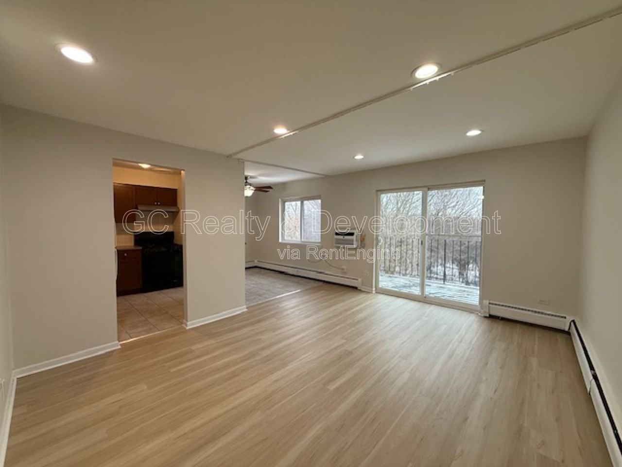 834 W College Blvd #301 - Photo 3 of 13