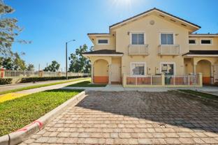 7422 Nw 182nd St - Photo 1 of 1